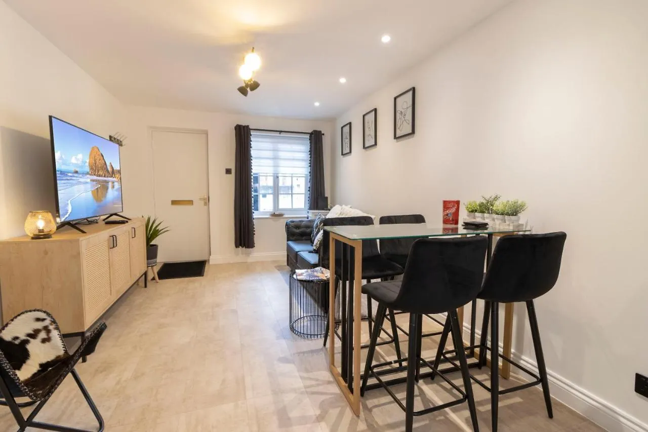 Lägenhet Spacious City Centre Apt Near Cathedral Exeter Storbritannien